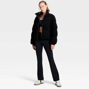 K-101 All in Motion Women's Medium Puffer Jacket - Black